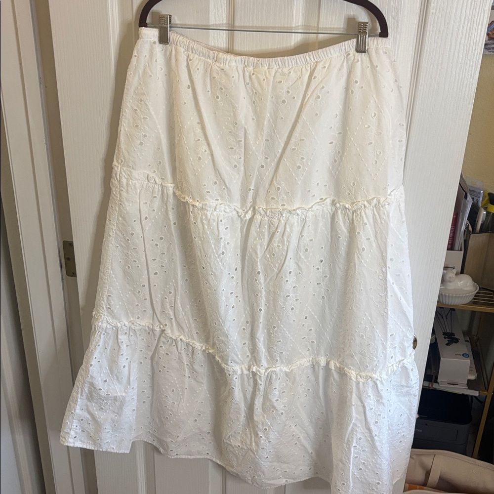 H & M | Tiered lace skirt, size XL -‎ EUC - Picture 5 of 5